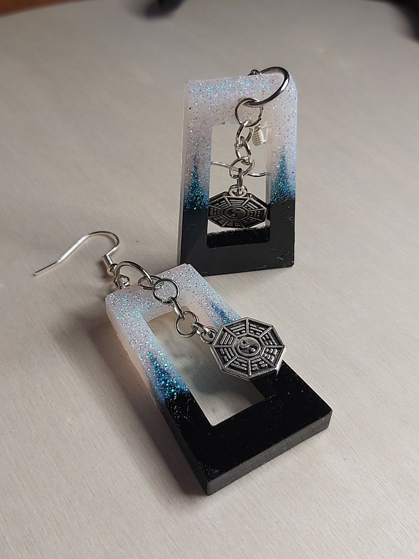 Cosmic Balance: Glitter Gradient & Yin Yang Drop Earrings - Image 2