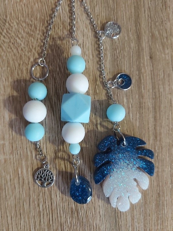 Blue Monstera & Tree of Life Beaded Bag Charm / Keyring - Image 2
