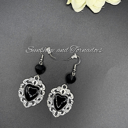 Black Gothic Heart Earrings, Victorian Style Dangle Earrings, Handmade Dark Romantic Jewellery, Alternative Statement Earrings, Goth Gift for Her - Image 8