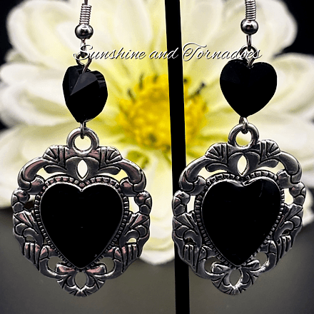 Black Gothic Heart Earrings, Victorian Style Dangle Earrings, Handmade Dark Romantic Jewellery, Alternative Statement Earrings, Goth Gift for Her - Image 3