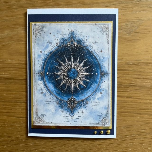 Celestial Vintage Style pack of 3 x A6 cards with envelopes - Image 5
