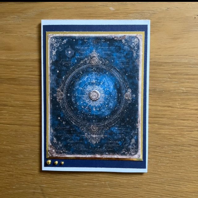 Celestial Vintage Style pack of 3 x A6 cards with envelopes - Image 6