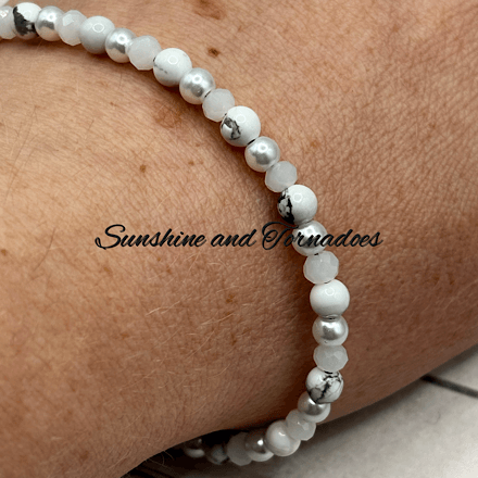 White Howlite & Pearl Bracelet | Handmade Gemstone Bracelet | Stainless Steel Lobster Clasp | Minimalist White Beaded Bracelet | Bridal Jewellery Gift - Image 8