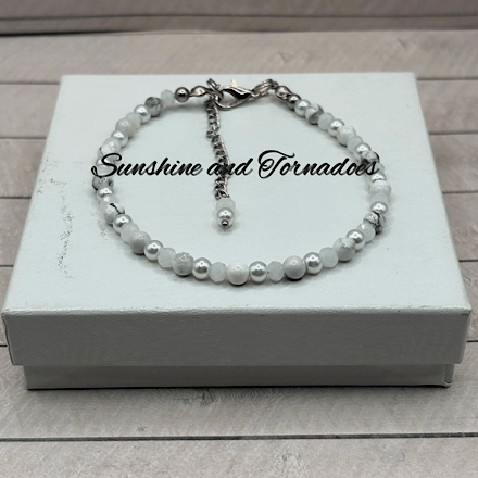 White Howlite & Pearl Bracelet | Handmade Gemstone Bracelet | Stainless Steel Lobster Clasp | Minimalist White Beaded Bracelet | Bridal Jewellery Gift - Image 9