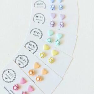 Exclusive Set of 2 Summer Stud Earrings: Heart & Flower Design in Pastel Tones