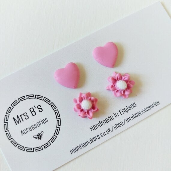 Exclusive Set of 2 Summer Stud Earrings: Heart & Flower Design in Pastel Tones - Image 3