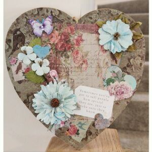 Vintage style Hanging Heart with flowers and sentiment