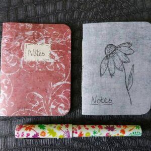 Floral Mini Notebook Set with free pen.