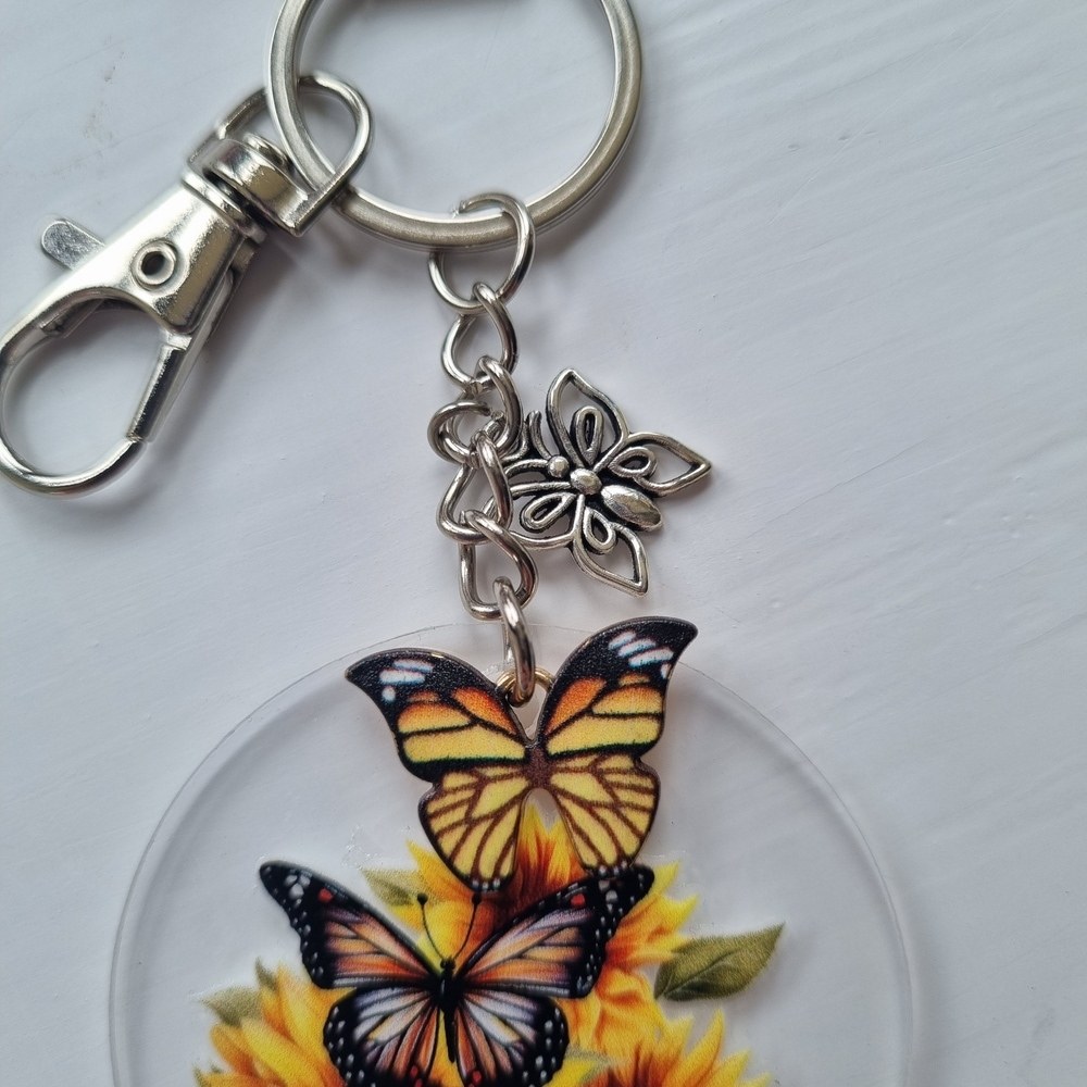 Handmade Yellow Butterflies & Sunflower Acrylic Keyring with Charms - Image 5