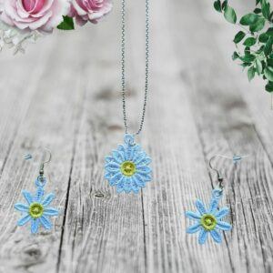 Charming Embroidered Daisy Flower Necklace & Earring Set