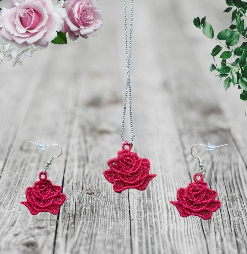 Elegant Red Roses Necklace & Earring Set - Freestanding Lace Embroidery