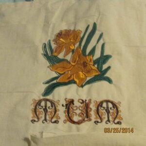 Personalized ‘Special Mum’ Daffodils Design on Tote Bag, Cushion Cover, or Frameable Art