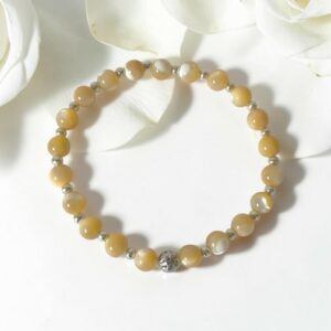 Beige & Cream Mother of Pearl Stretch Bracelet