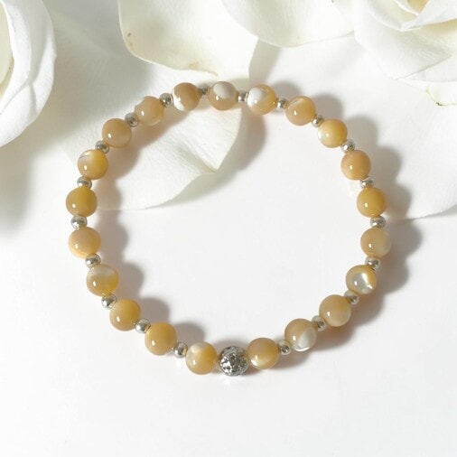 Beige & Cream Mother of Pearl Stretch Bracelet