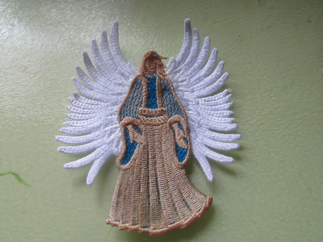 Festive Holiday Decorations: Happy New Year and Merry Christmas Gabriel Collection - Image 2