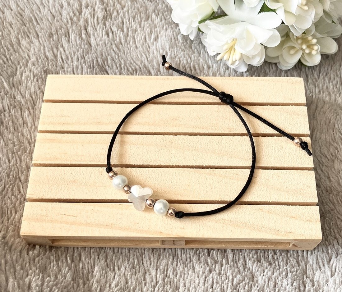 Pearl and Butterfly Adjustable Cord Bracelet
