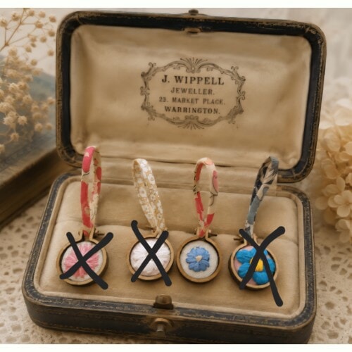 Small forgetmenot pendant, last available flower pendant